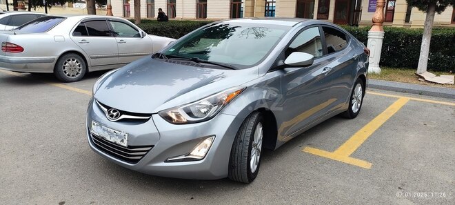 Hyundai Elantra 2016, 96,000 km - 1.8 л - Yevlax