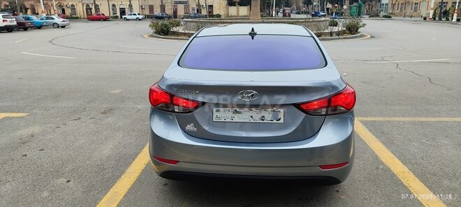 Hyundai Elantra 2016, 96,000 km - 1.8 л - Yevlax