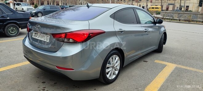 Hyundai Elantra 2016, 96,000 km - 1.8 л - Yevlax