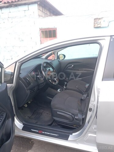 Kia Rio 2012, 256,000 km - 1.1 l - Bakı