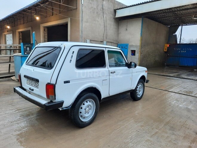 LADA (VAZ) Niva 1987, 670,532 km - 1.6 l - Salyan