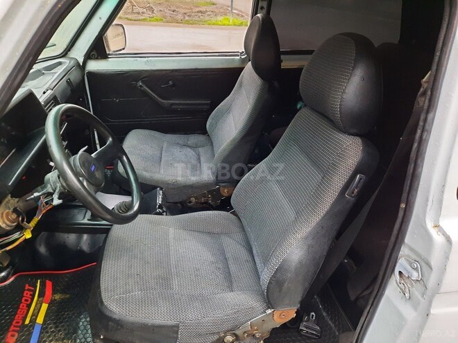 LADA (VAZ) Niva 1987, 670,532 km - 1.6 l - Salyan