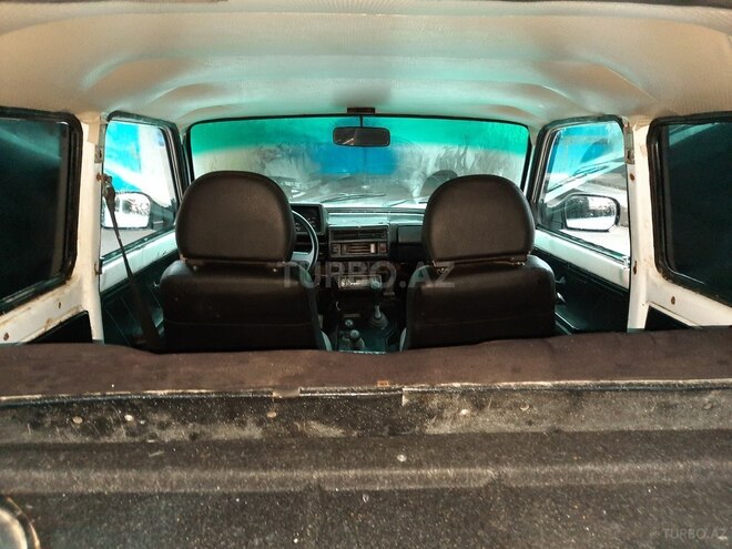 LADA (VAZ) Niva 1987, 670,532 km - 1.6 l - Salyan