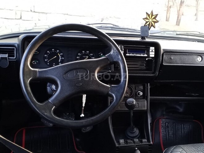 LADA (VAZ) 2107 2005, 85,000 km - 1.6 л - Ucar