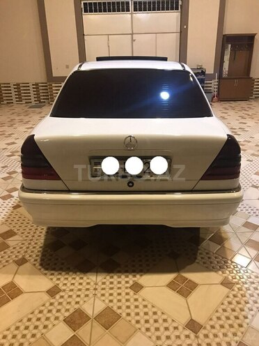 Mercedes C 230 1998, 245,116 km - 2.3 л - Gəncə