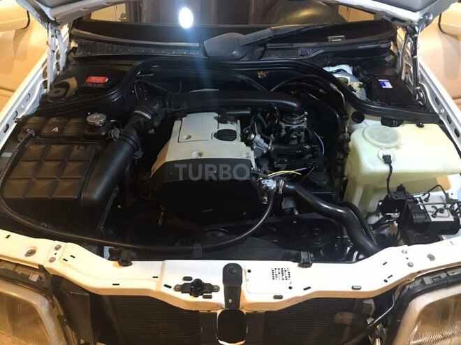 Mercedes C 230 1998, 245,116 km - 2.3 л - Gəncə