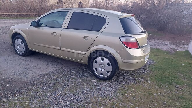 Opel Astra 2004, 270,000 km - 1.4 л - Sabirabad