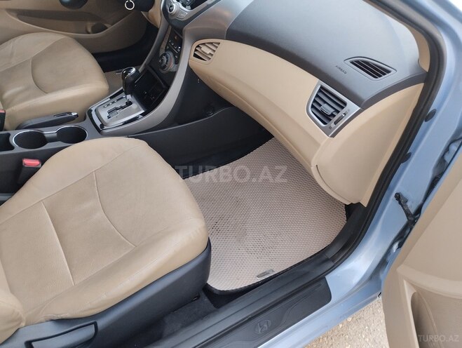 Hyundai Elantra 2012, 172,657 km - 1.8 l - Bakı