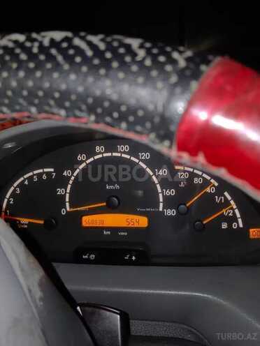 Mercedes  2002, 568,838 km - 2.7 l - Ucar