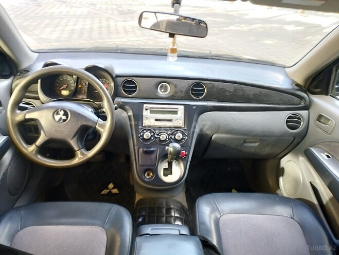 Mitsubishi Airtrek 2001, 247,146 km - 2.0 l - Sumqayıt