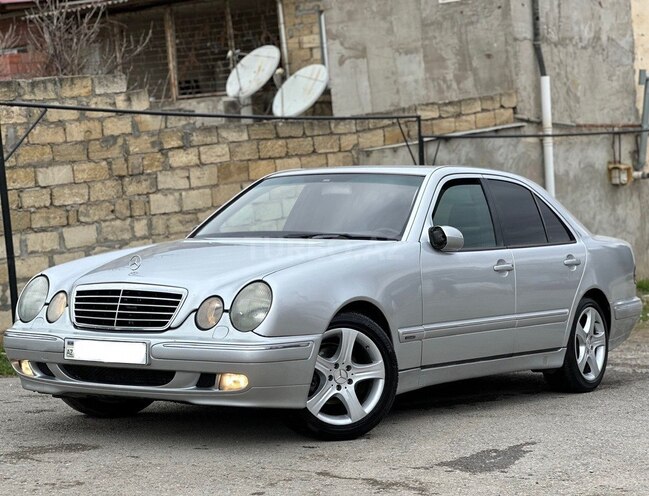 Mercedes E 220 d 2000, 267,000 km - 2.2 l - Bakı