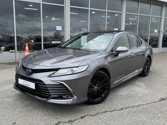 Toyota Camry-11