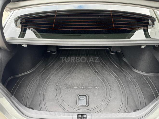 Toyota Camry-17