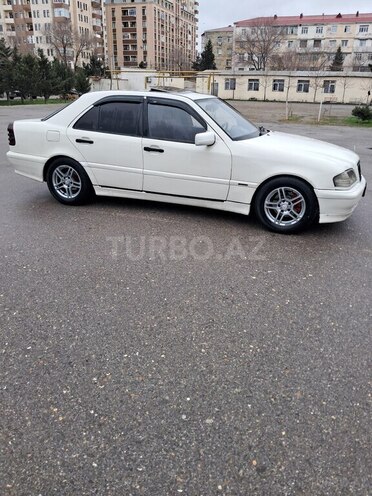 Mercedes C 200 1995, 255,000 km - 2.0 l - Sumqayıt