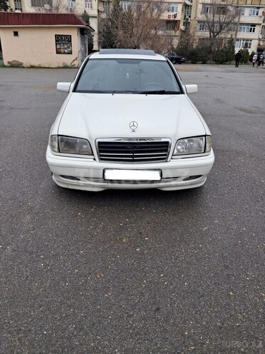 Mercedes C 200 1995, 255,000 km - 2.0 l - Sumqayıt