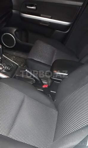 Suzuki Grand Vitara 2006, 300,000 km - 2.0 л - Bakı