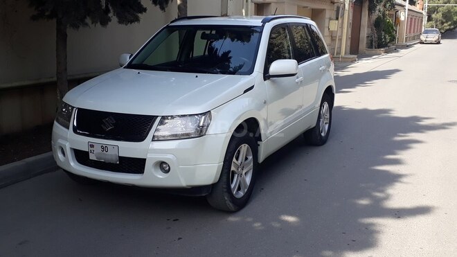 Suzuki Grand Vitara 2006, 300,000 km - 2.0 л - Bakı