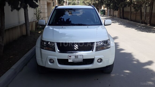 Suzuki Grand Vitara 2006, 300,000 km - 2.0 л - Bakı