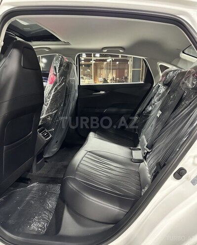 Changan Qiyuan A05-10