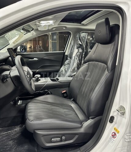 Changan Qiyuan A05-6