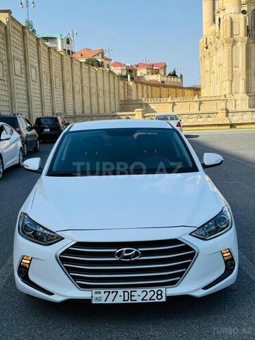 Hyundai Avante 2015, 209,000 km - 1.6 л - Bakı