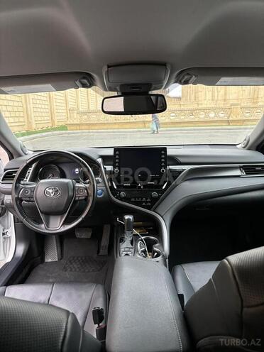 Toyota Camry-3