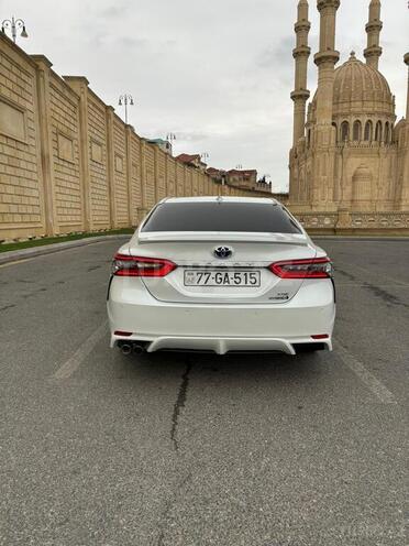 Toyota Camry-2