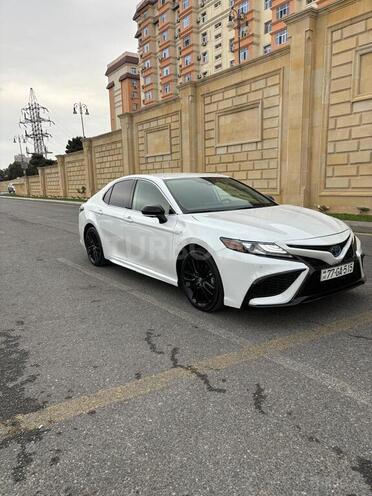 Toyota Camry-4