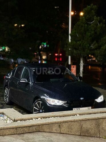 BMW 328 2013, 193,000 km - 2.0 л - Bakı