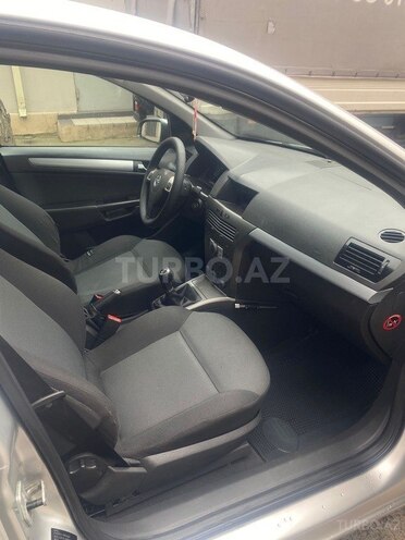 Opel Astra 2006, 311,000 km - 1.3 l - Bakı
