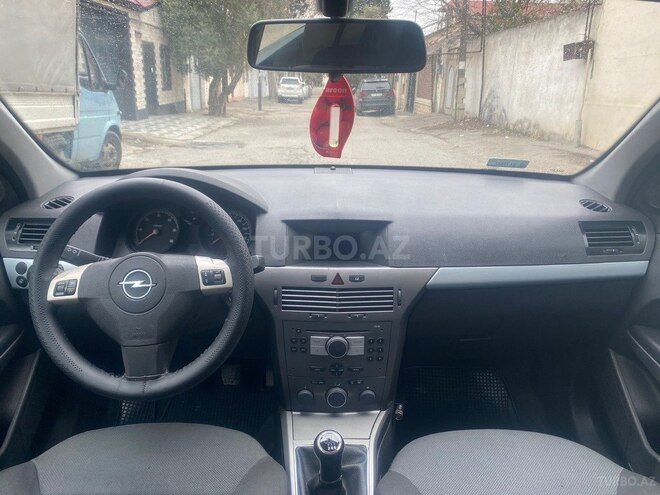 Opel Astra 2006, 311,000 km - 1.3 l - Bakı