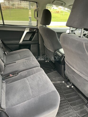 Toyota Land Cruiser Prado 2018, 121,000 km - 2.7 л - Bakı
