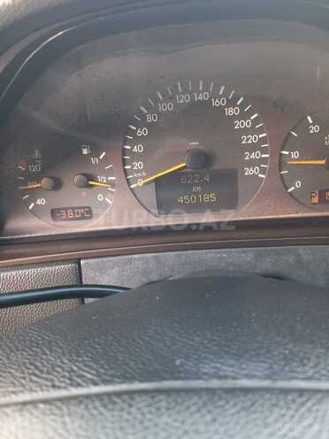 Mercedes E 270 1999, 450,000 km - 2.7 l - Mingəçevir