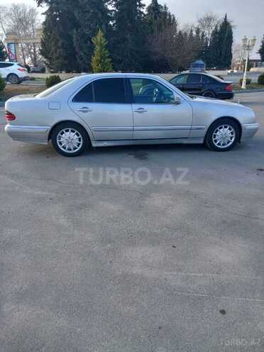 Mercedes E 270 1999, 450,000 km - 2.7 l - Mingəçevir
