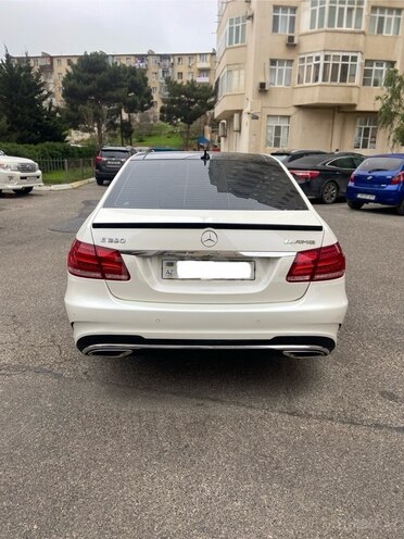 Mercedes E 350 2013, 121,000 km - 3.5 l - Bakı