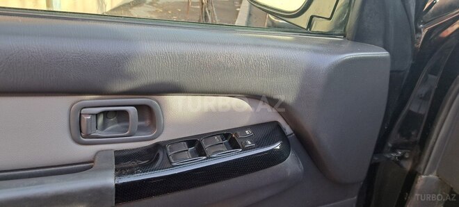 Nissan Pathfinder 1999, 270,760 km - 3.3 l - Gəncə
