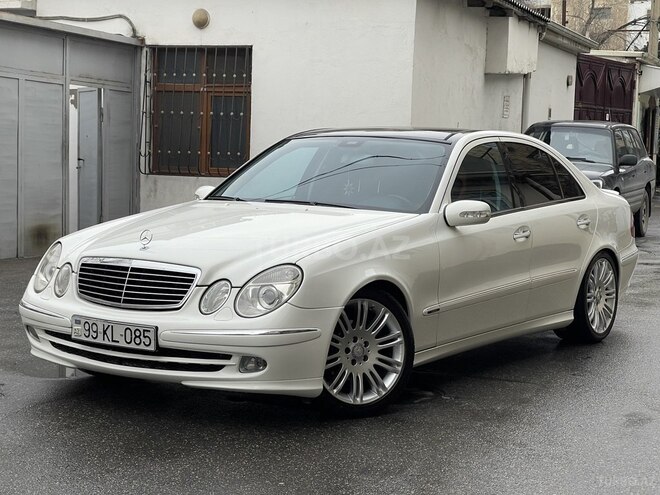 Mercedes E 320 2004, 286,000 km - 3.2 l - Bakı