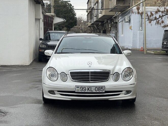 Mercedes E 320 2004, 286,000 km - 3.2 l - Bakı