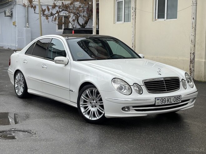 Mercedes E 320 2004, 286,000 km - 3.2 l - Bakı