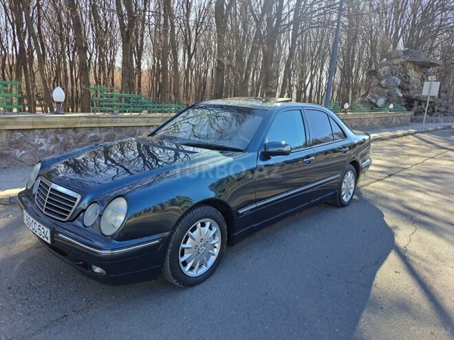 Mercedes E 200 2000, 280,000 km - 2.0 l - Tovuz