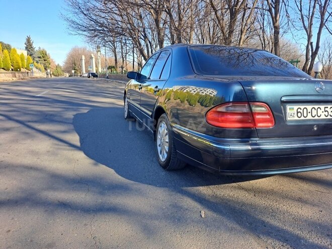 Mercedes E 200 2000, 280,000 km - 2.0 l - Tovuz