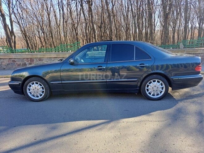Mercedes E 200 2000, 280,000 km - 2.0 l - Tovuz