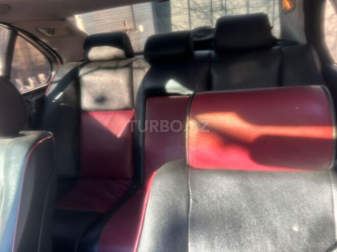 BMW 523 1997, 290,000 km - 2.5 л - Bakı