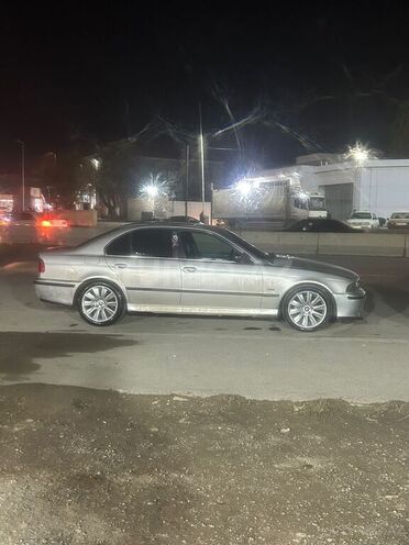 BMW 523 1997, 290,000 km - 2.5 л - Bakı