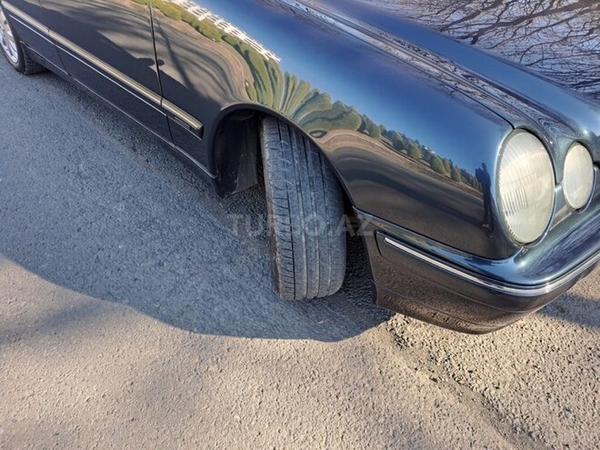 Mercedes E 200 2000, 280,000 km - 2.0 l - Tovuz