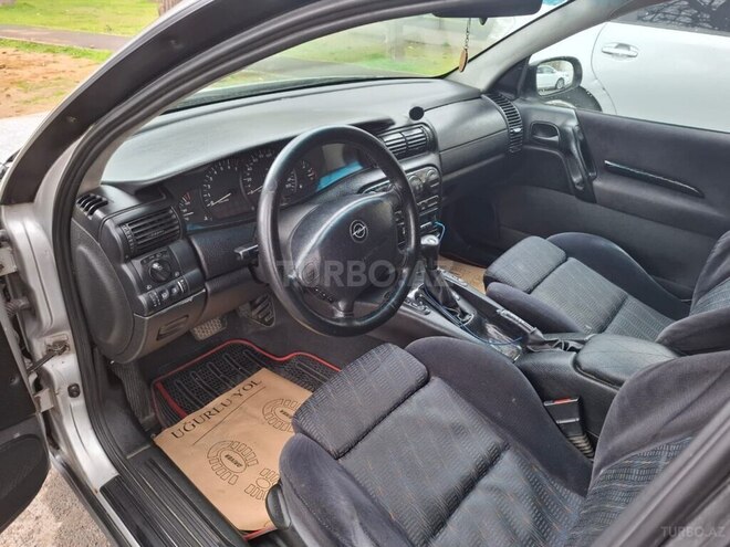 Opel Omega 1998, 445,000 km - 2.0 л - Bakı