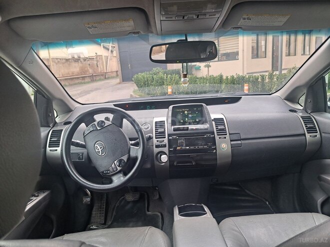 Toyota Prius 2009, 270,000 km - 1.5 l - Bakı