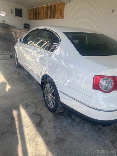 Volkswagen Passat 2010, 125,000 km - 2.0 l - Qax