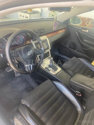 Volkswagen Passat 2010, 125,000 km - 2.0 l - Qax