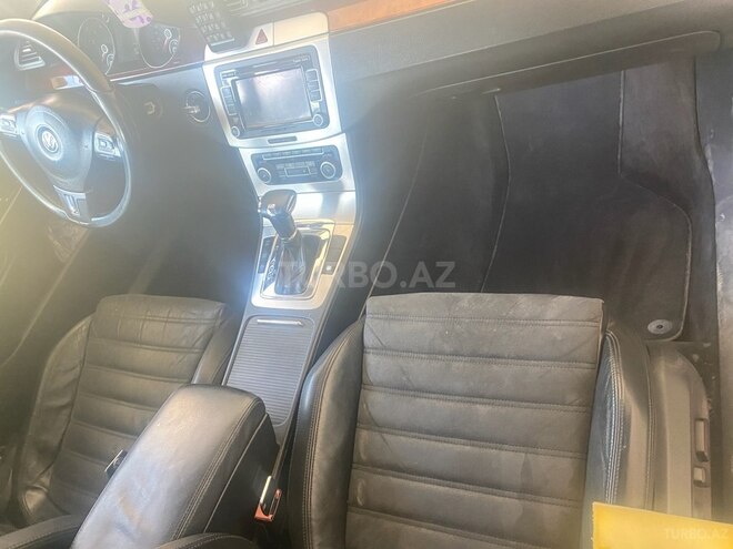 Volkswagen Passat 2010, 125,000 km - 2.0 l - Qax